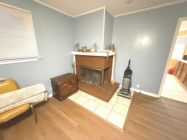 47 Birch Street, Carpentersville, IL 60110