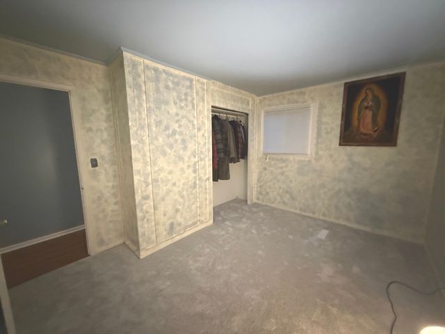 47 Birch Street, Carpentersville, IL 60110