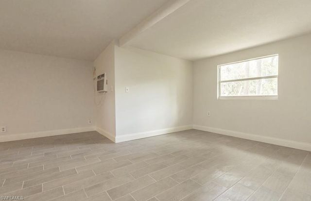 215 Delray AVE, Fort Myers, FL 33905