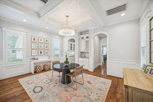 327 W 23rd Street A, Houston, TX 77008