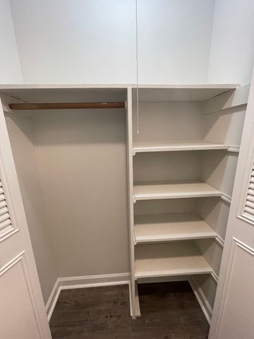 515 W Wrightwood Avenue 218, Chicago, IL 60614