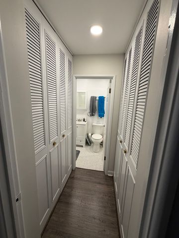 515 W Wrightwood Avenue 218, Chicago, IL 60614