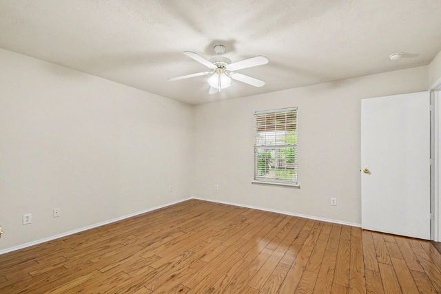 9806 Revelstoke Drive, Houston, TX 77086