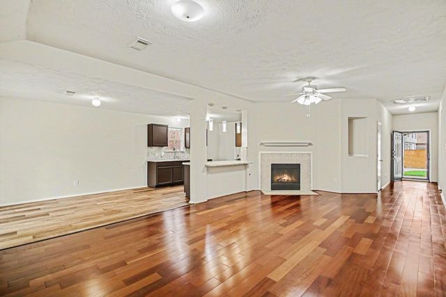9806 Revelstoke Drive, Houston, TX 77086