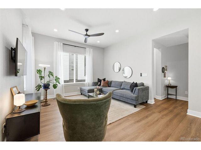 5189 Vivian St, Wheat Ridge, CO 80033