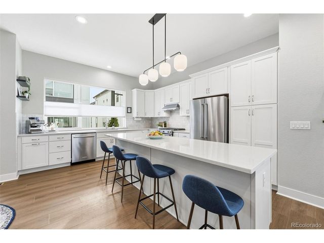 5189 Vivian St, Wheat Ridge, CO 80033