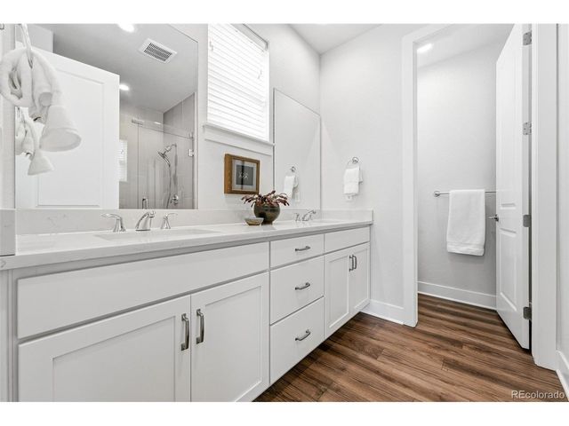 5189 Vivian St, Wheat Ridge, CO 80033