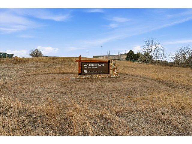 5189 Vivian St, Wheat Ridge, CO 80033