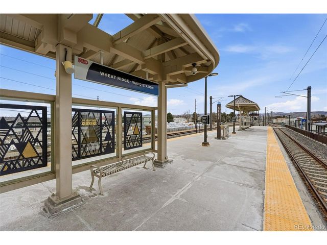 5189 Vivian St, Wheat Ridge, CO 80033