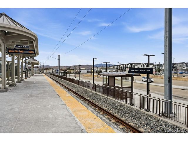 5189 Vivian St, Wheat Ridge, CO 80033