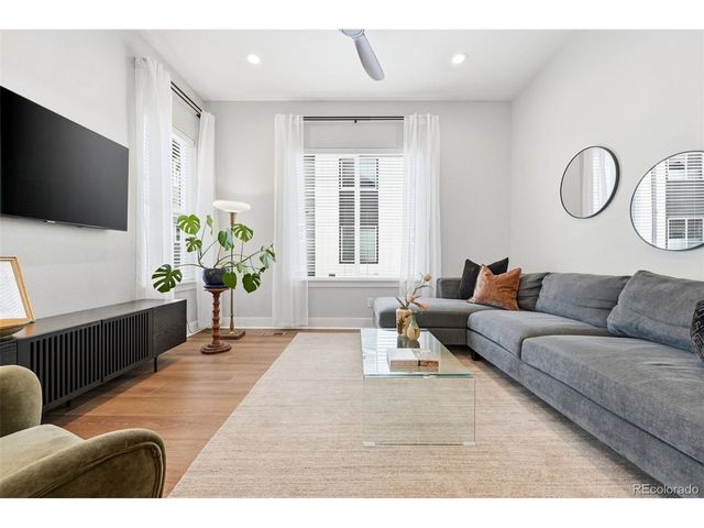 5189 Vivian St, Wheat Ridge, CO 80033