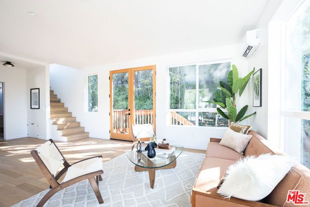 2210 Echo Park Avenue, Los Angeles, CA 90026