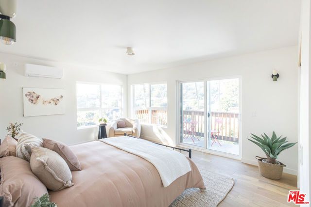 2210 Echo Park Avenue, Los Angeles, CA 90026