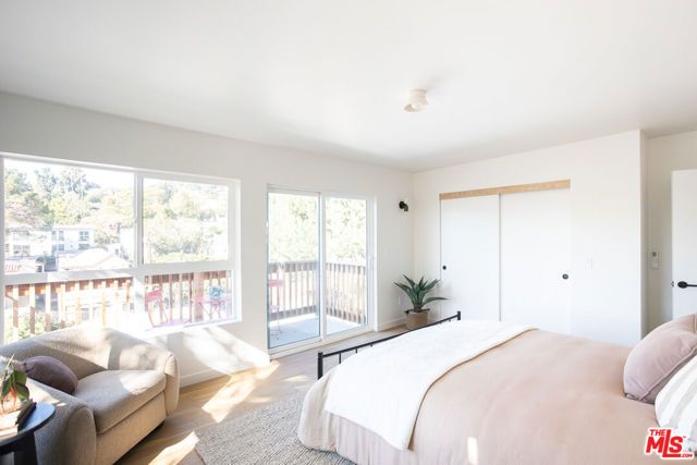 2210 Echo Park Avenue, Los Angeles, CA 90026