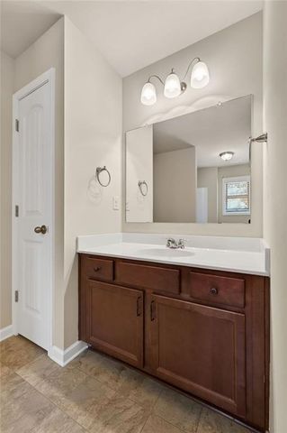 1125 Pebble Creek Lane, Locust Grove, GA 30248