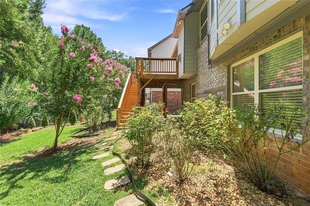 1125 Pebble Creek Lane, Locust Grove, GA 30248
