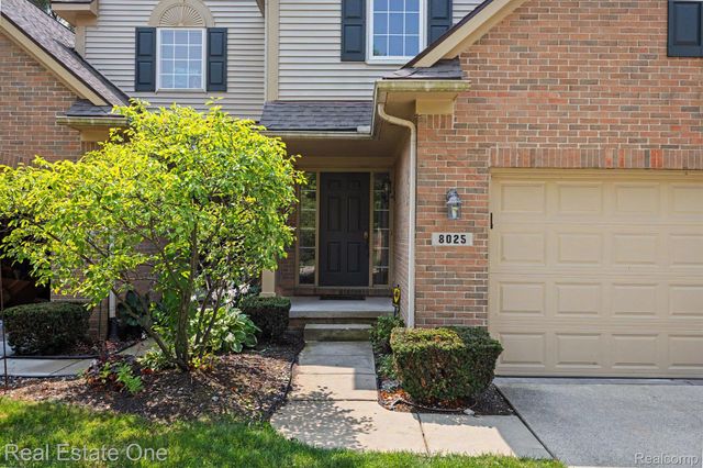 8025 Springdale Drive 48, White Lake Charter Township, MI 48386