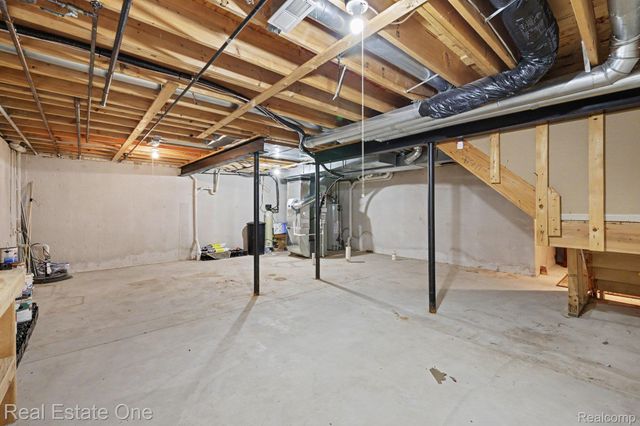 8025 Springdale Drive 48, White Lake Charter Township, MI 48386