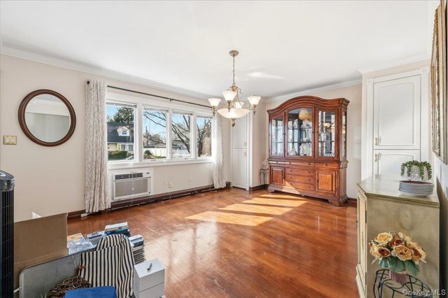 471 Parker Avenue, Levittown, NY 11756