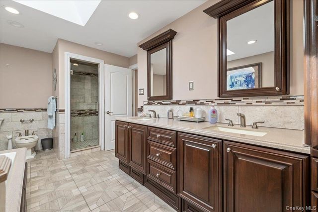 471 Parker Avenue, Levittown, NY 11756