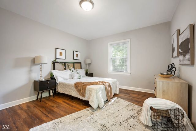 5245 E Market Street, Indianapolis, IN 46219