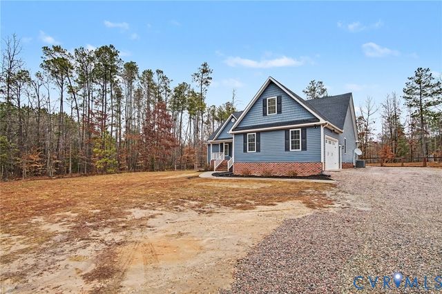 4401 Olgers Rd, Sutherland, VA 23885
