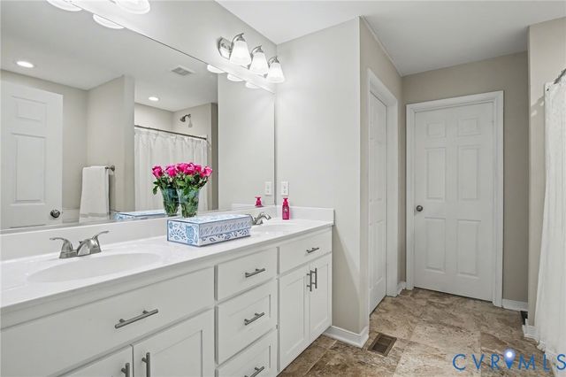 4401 Olgers Rd, Sutherland, VA 23885