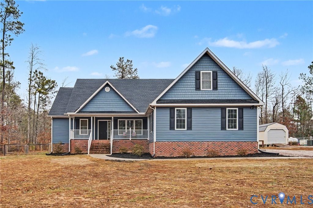 4401 Olgers Rd, Sutherland, VA 23885