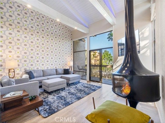 6207 Marina Pacifica, Long Beach, CA 90803