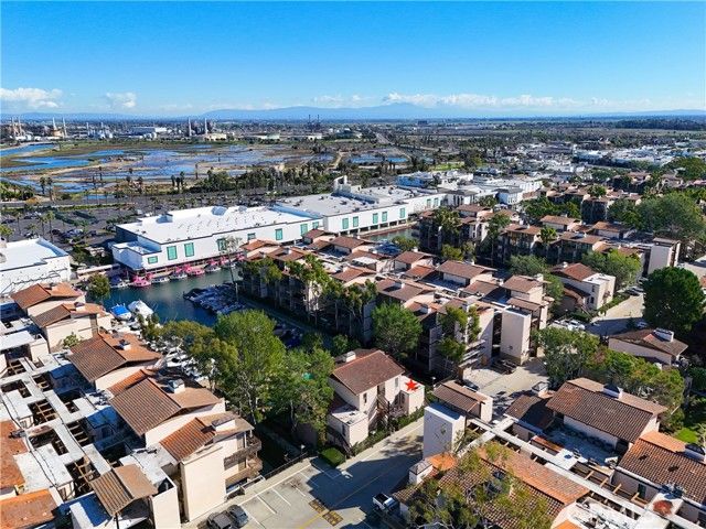 6207 Marina Pacifica, Long Beach, CA 90803
