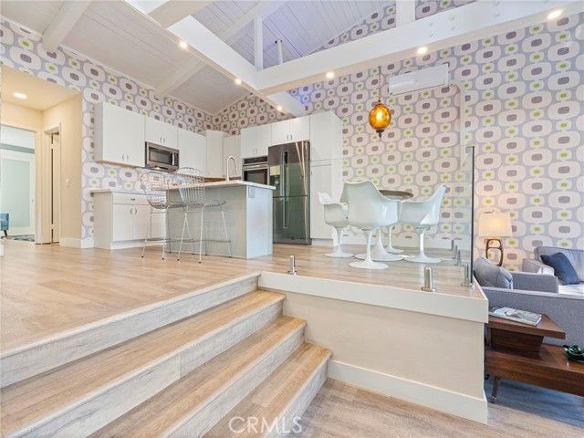 6207 Marina Pacifica, Long Beach, CA 90803