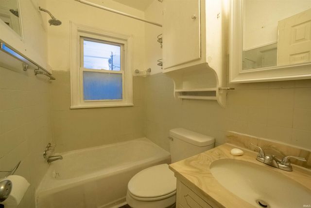 1116 S Harlan Avenue, Evansville, IN 47714