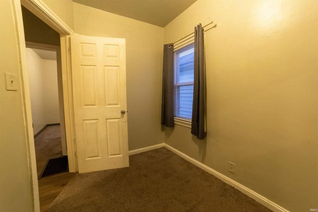 1116 S Harlan Avenue, Evansville, IN 47714