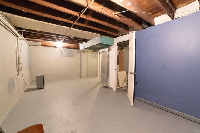 1116 S Harlan Avenue, Evansville, IN 47714