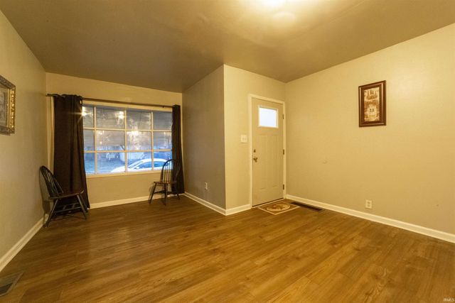 1116 S Harlan Avenue, Evansville, IN 47714