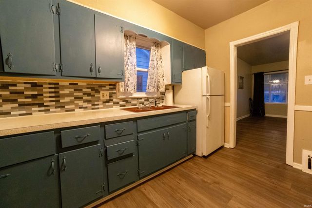 1116 S Harlan Avenue, Evansville, IN 47714