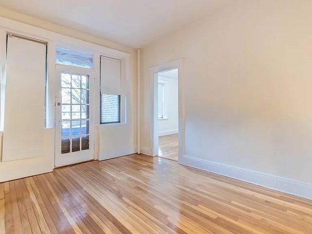 25 Mount Hood Road 2, Boston, MA 02135