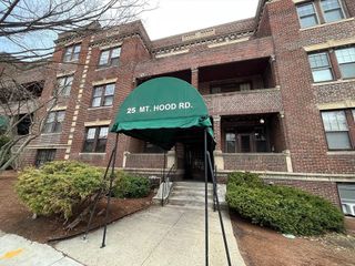 25 Mount Hood Road 2, Boston, MA 02135