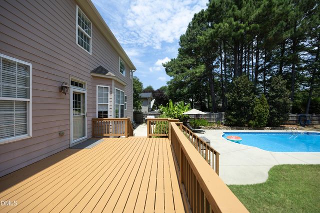 113 Bryce Meadow Drive, Holly Springs, NC 27540