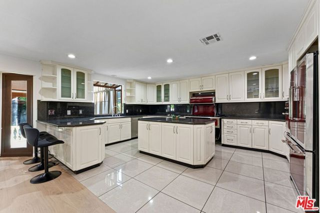 15123 Greenleaf Street, Sherman Oaks, CA 91403