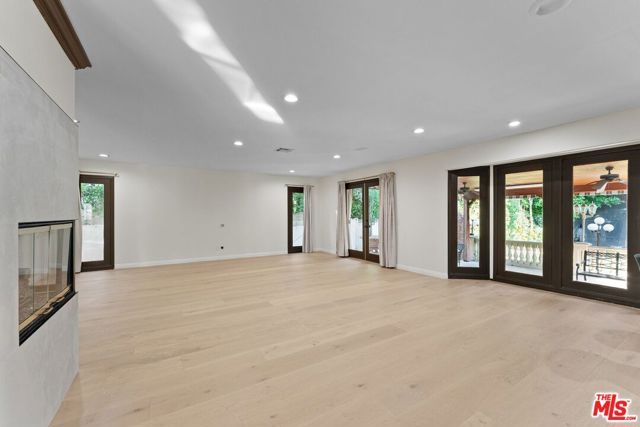 15123 Greenleaf Street, Sherman Oaks, CA 91403