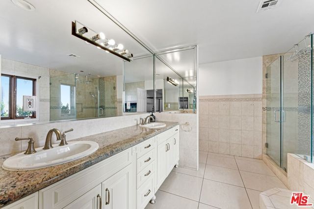 15123 Greenleaf Street, Sherman Oaks, CA 91403