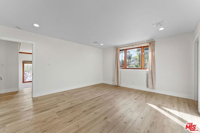 15123 Greenleaf Street, Sherman Oaks, CA 91403