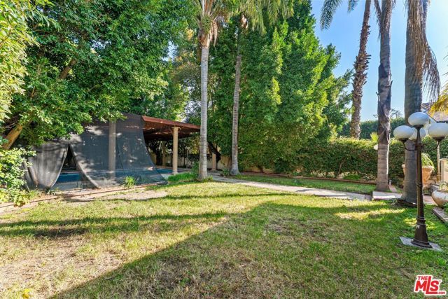 15123 Greenleaf Street, Sherman Oaks, CA 91403