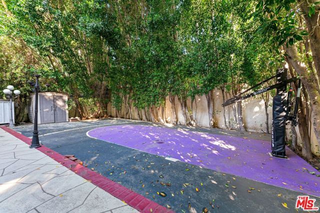 15123 Greenleaf Street, Sherman Oaks, CA 91403