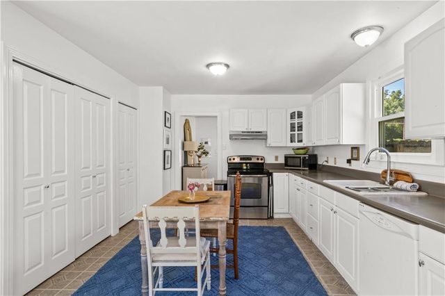 4704 Oxford Drive, Mobile, AL 36618