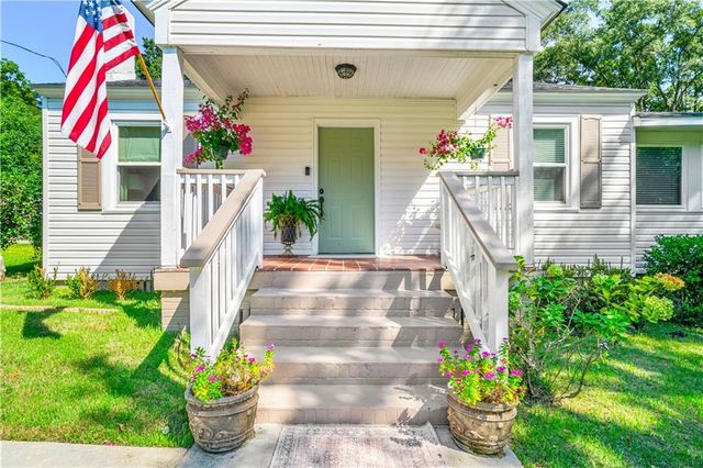 4704 Oxford Drive, Mobile, AL 36618