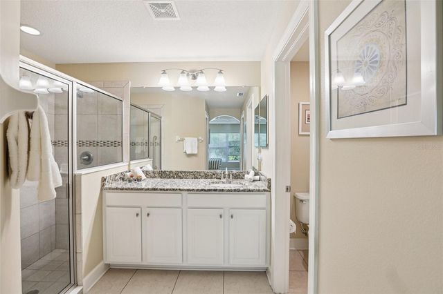 16066 BELLA WOODS DRIVE, Tampa, FL 33647