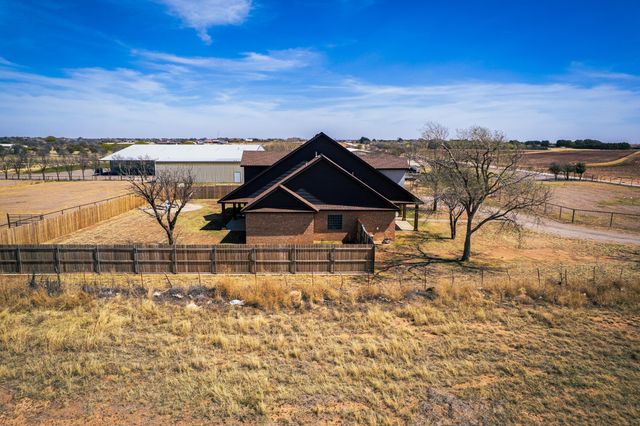 5808 County Rd 7620, Lubbock, TX 79424