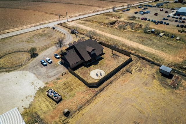 5808 County Rd 7620, Lubbock, TX 79424